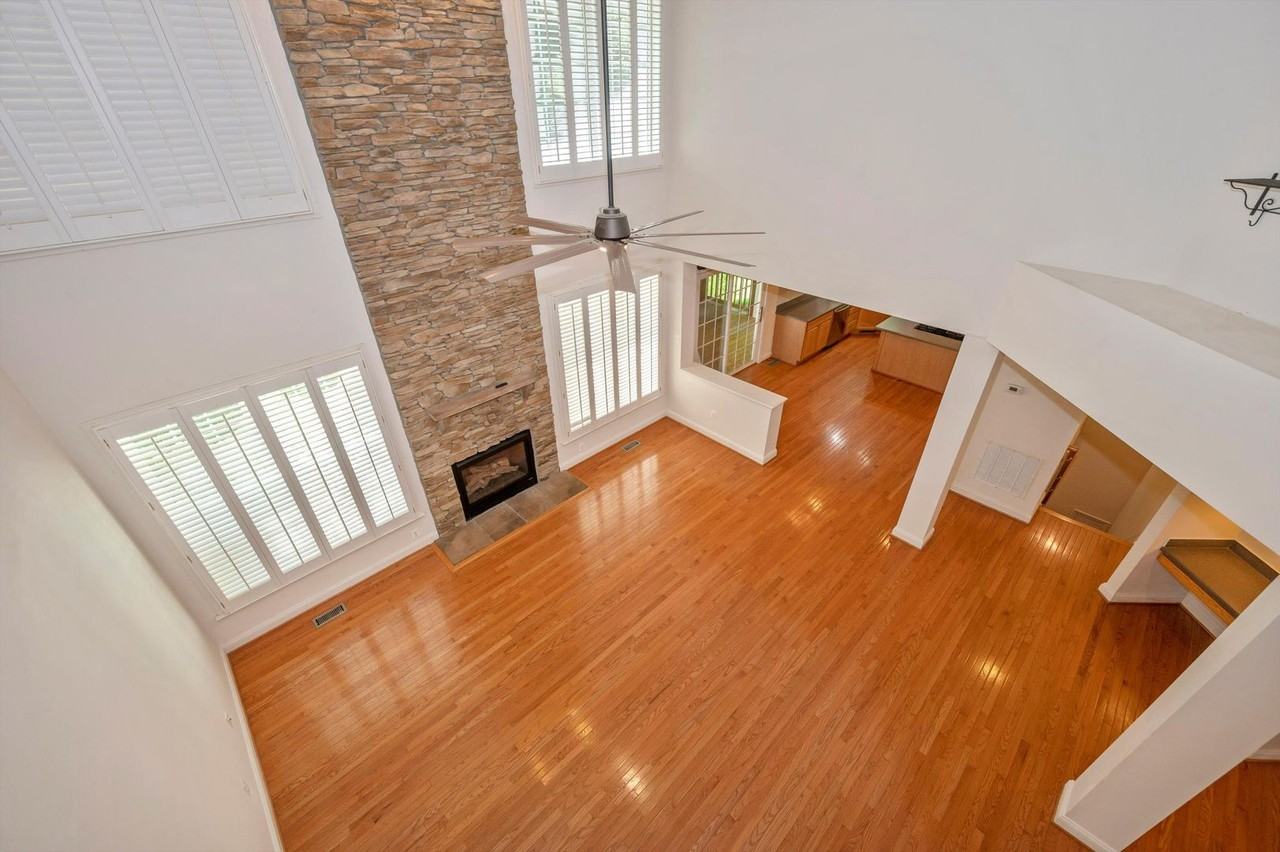 6657 S Clifton Rd - Photo 7 of 50