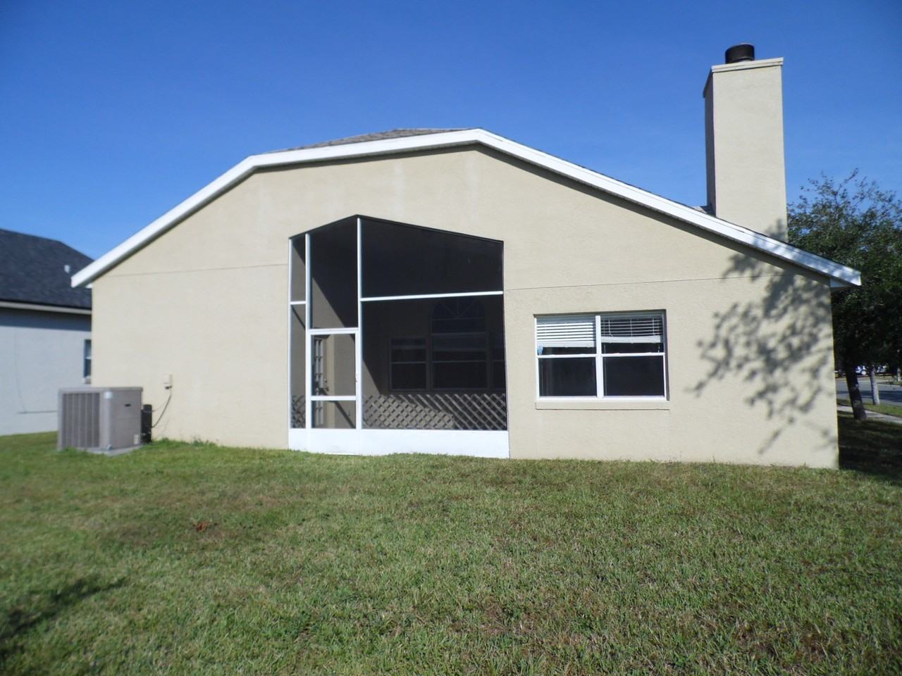 11020 Felton Ct - Photo 2 of 17