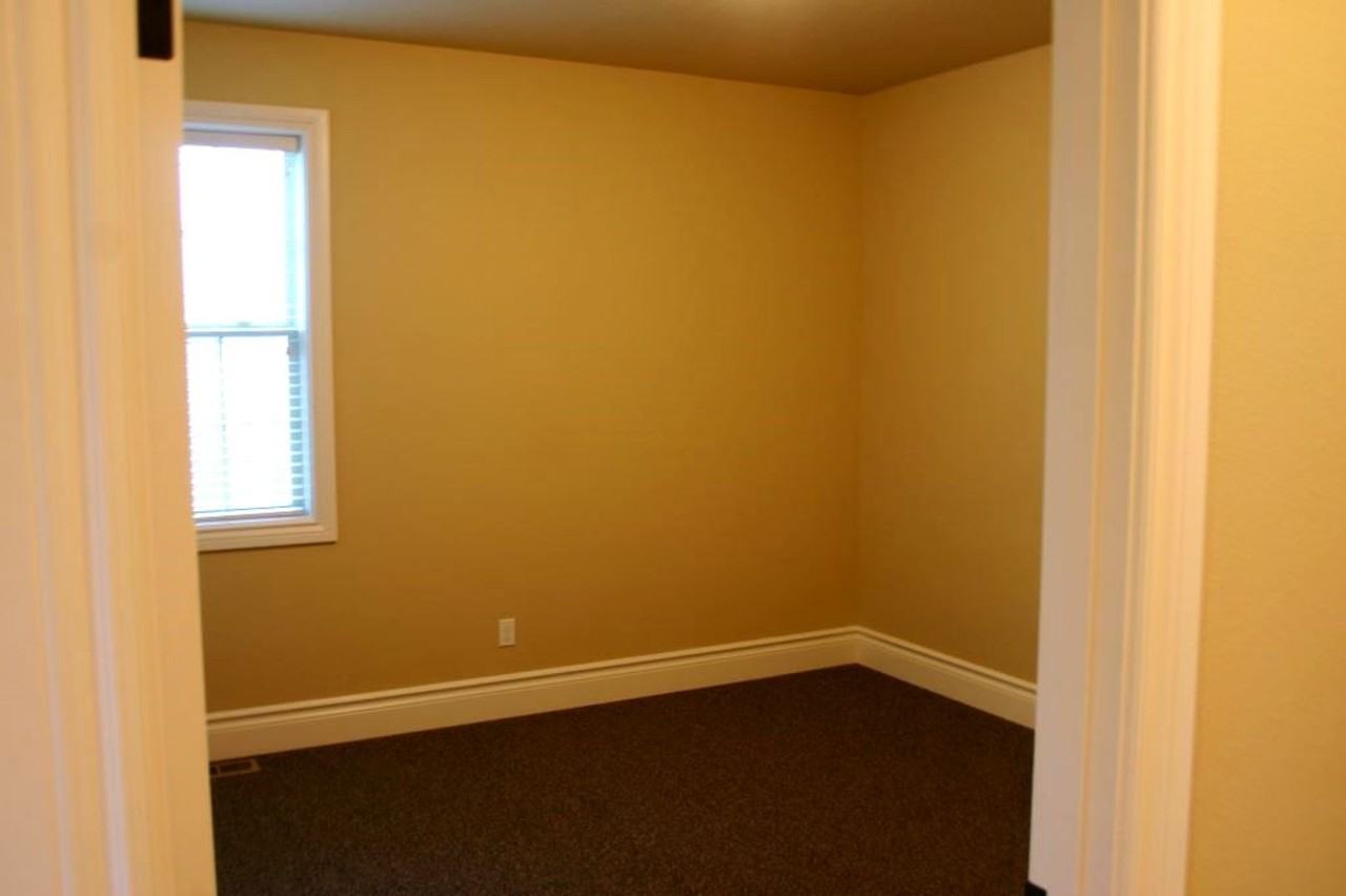 1961 Nw Joy Lyn Pl - Photo 5 of 14