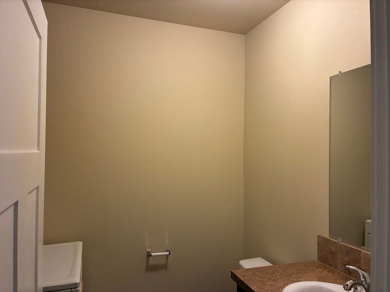 1235 E Fairhaven Ave - Photo 7 of 8