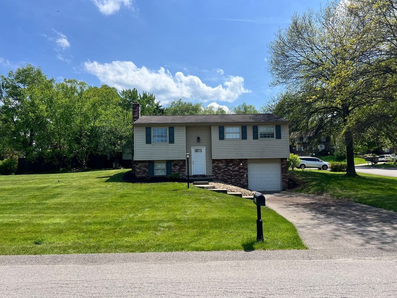 110 Leatherbark Rd - Photo 2 of 37