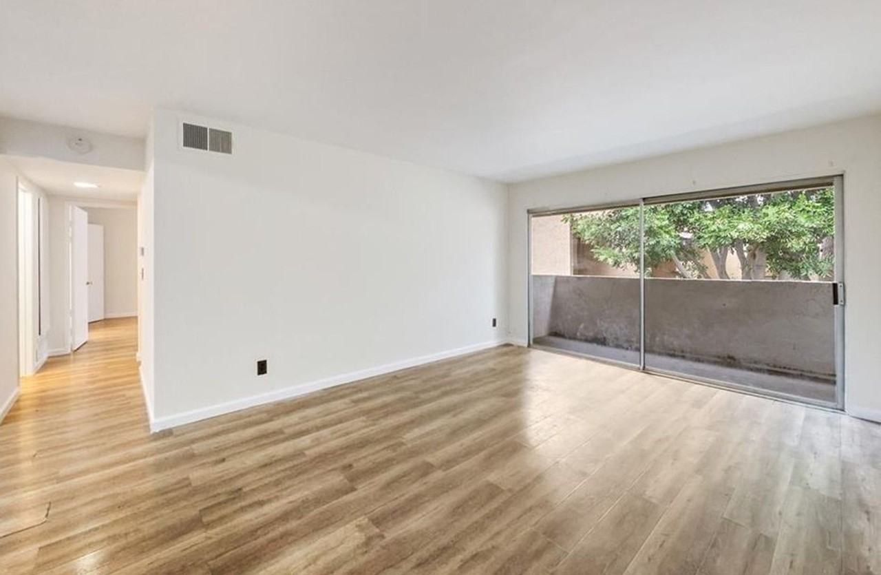 1001 W Macarthur Blvd #110 - Photo 2 of 27