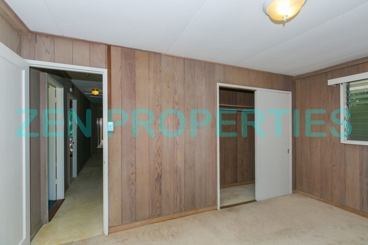 5616 Kawaikui St - Photo 6 of 50