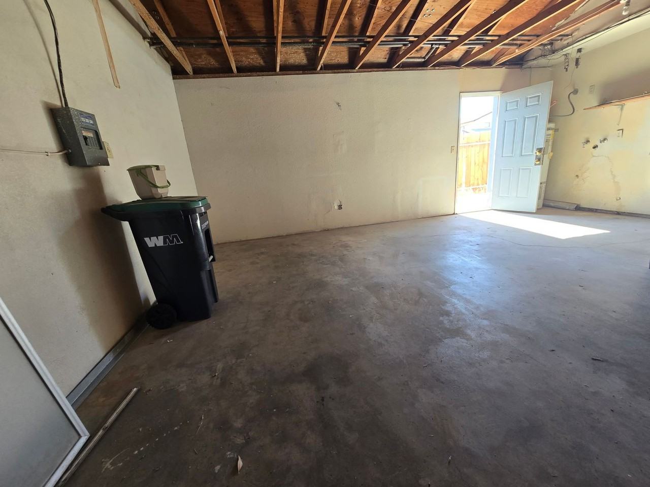 920 Place 920 W Alene Ave - Photo 3 of 12