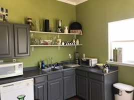 featured image of 1079 E Main St