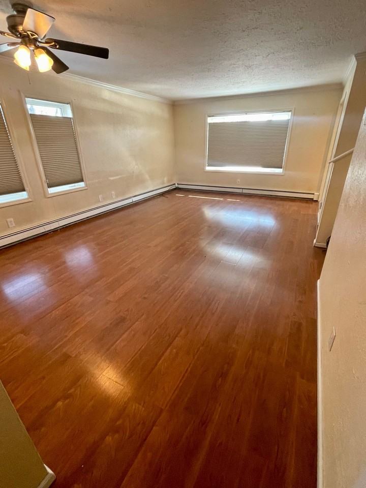 1701 2nd Ave #17 - Photo 3 of 28