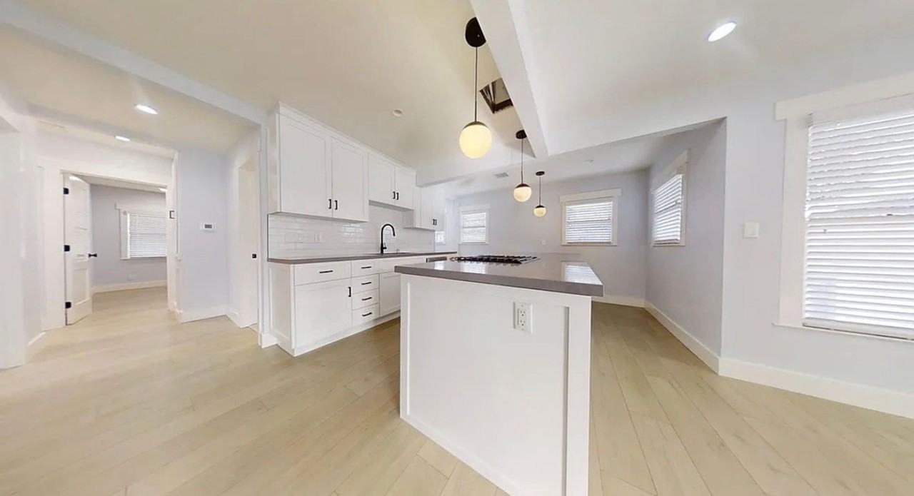 721 W Almond Ave - Photo 4 of 11