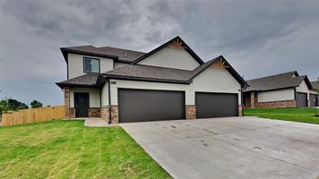 featured image of 12505 Florence Ln