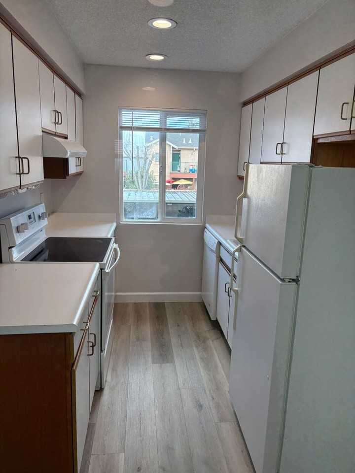 1133 Meadow Ln #94 - Photo 3 of 16