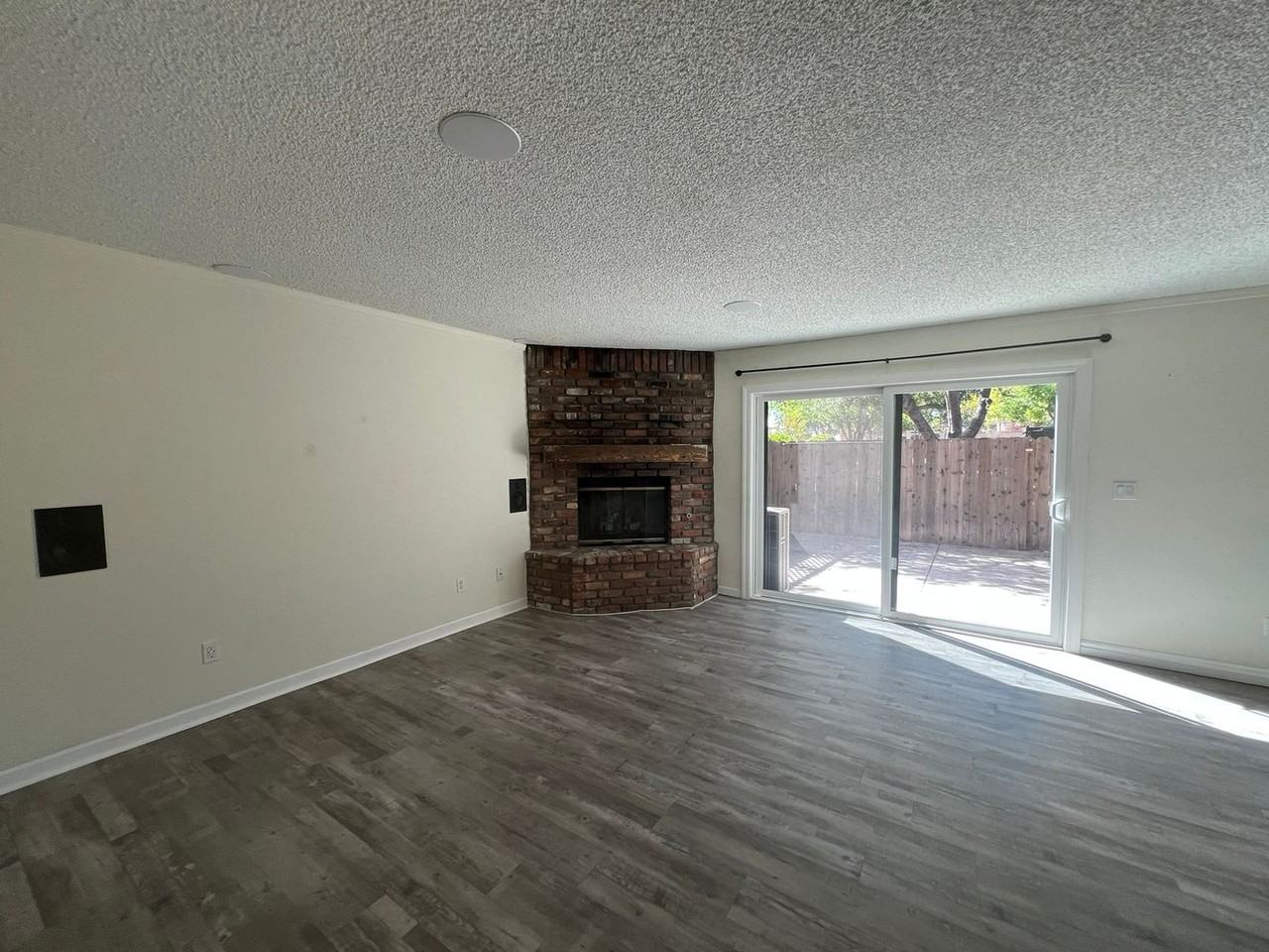 9805 El Camino Real #2 - Photo 5 of 30