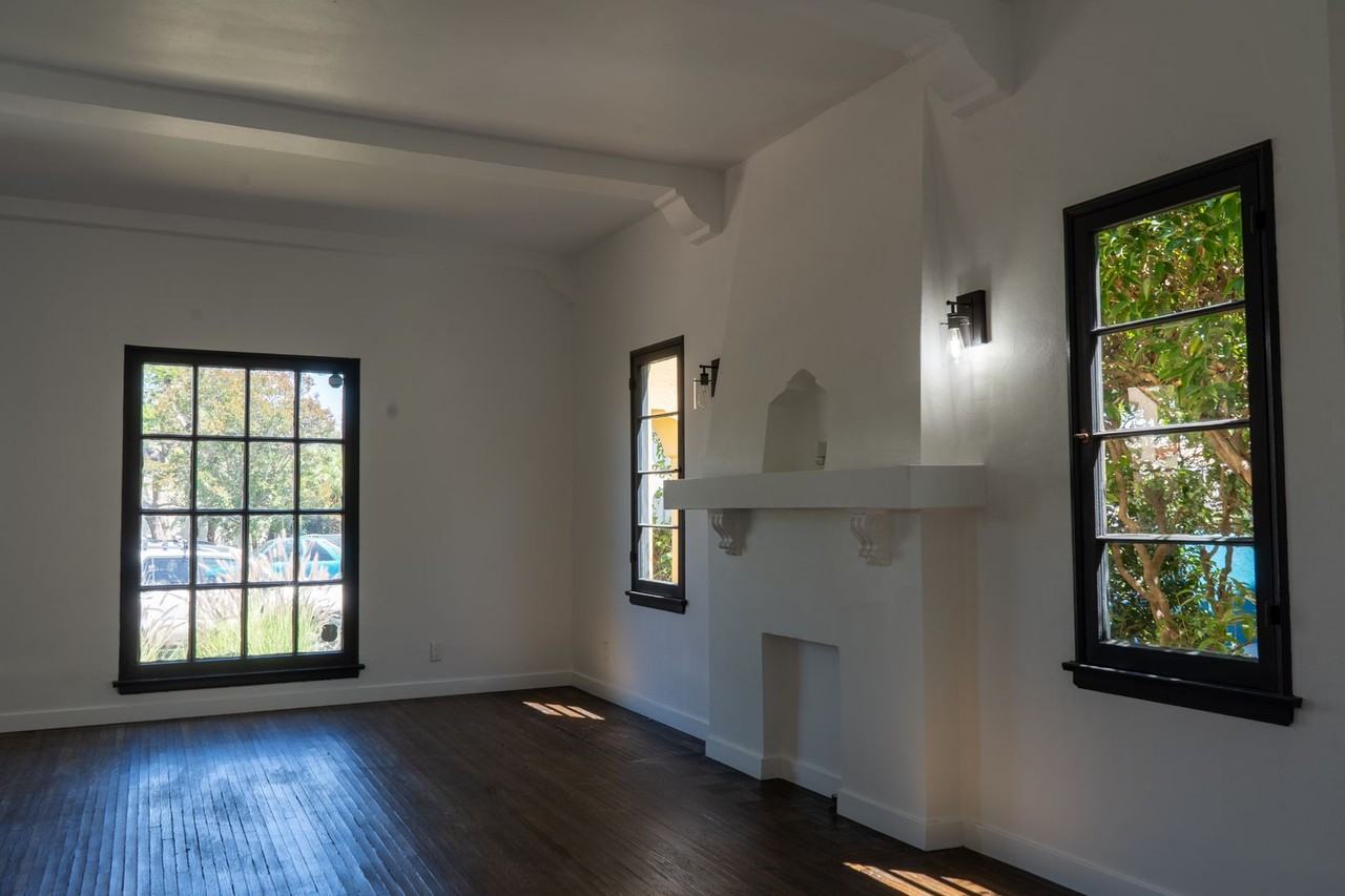 1521 S Stanley Ave - Photo 7 of 27