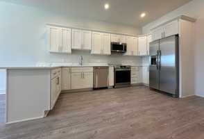 featured image of 473 Washington St