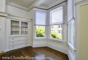 featured image of 652 Clayton St