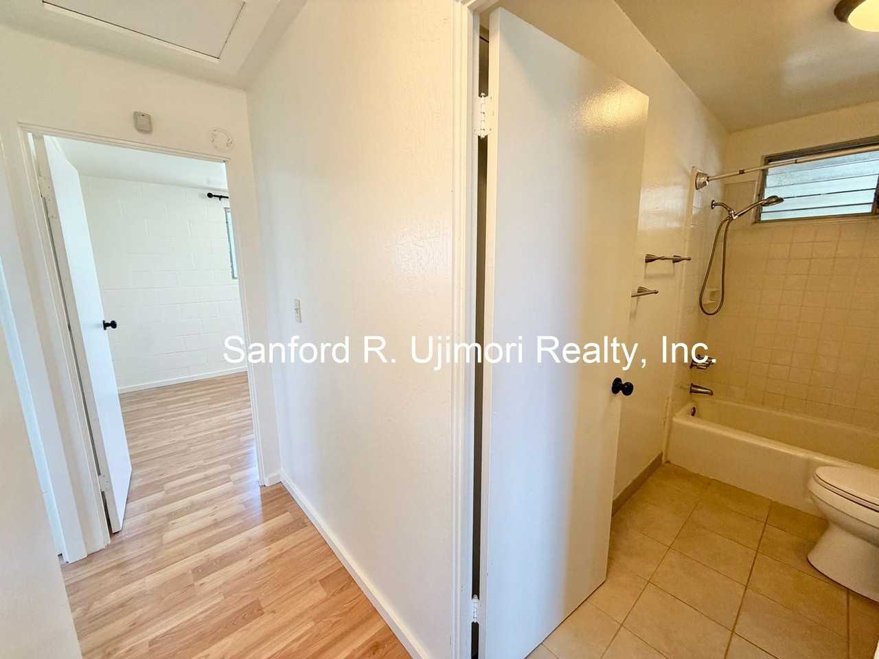 94-1032 Hiapo St - Photo 5 of 10