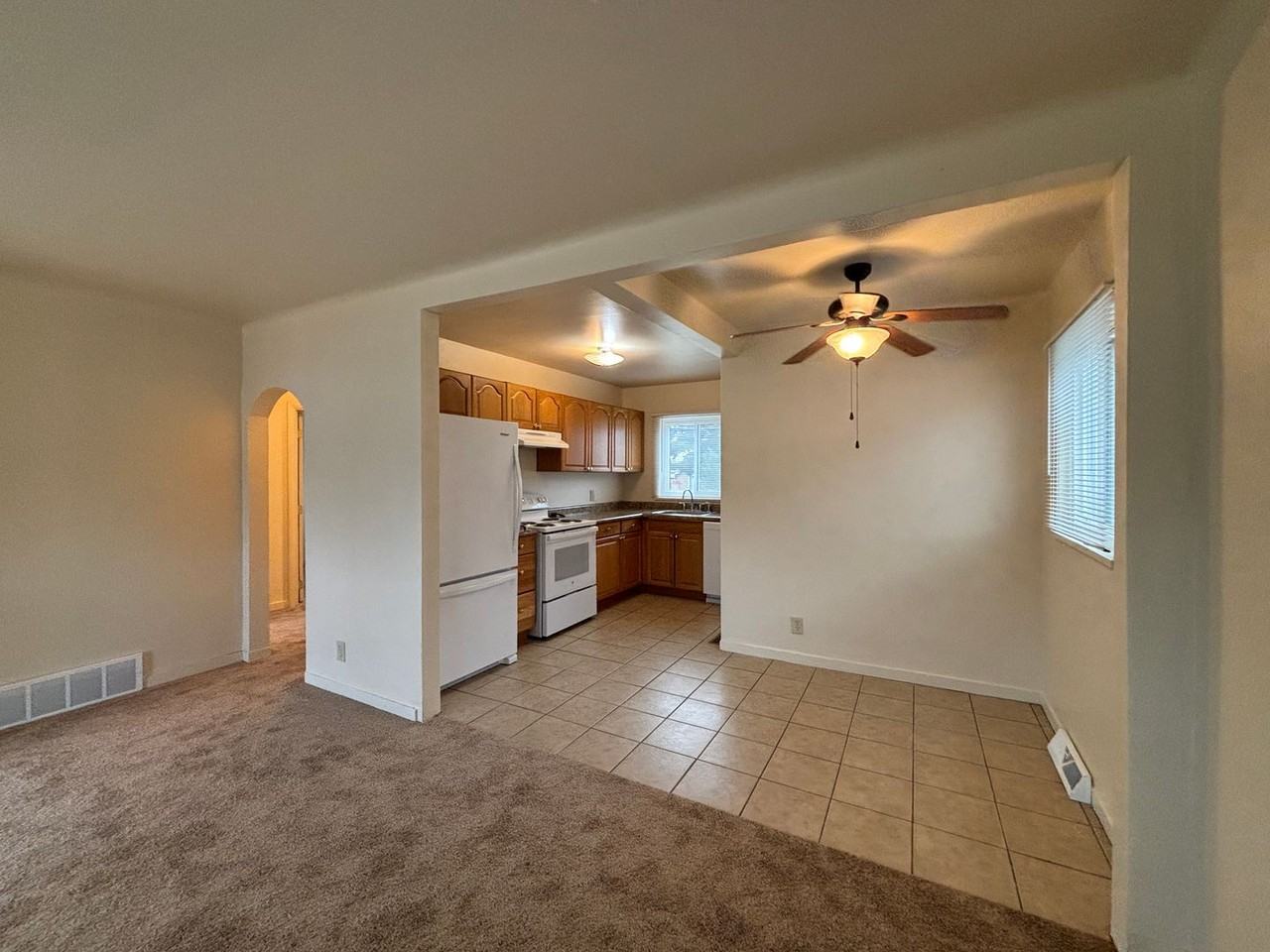 5060 Bryant St - Photo 6 of 15