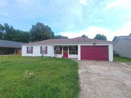 featured image of 703 N 10th Ave