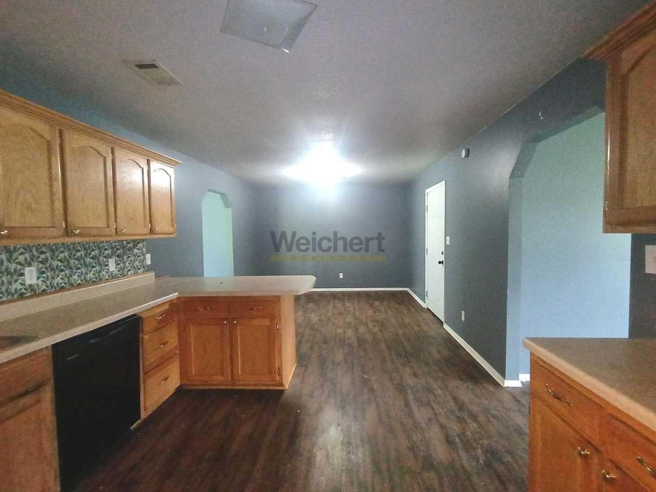 703 N 10th Ave - Photo 4 of 13