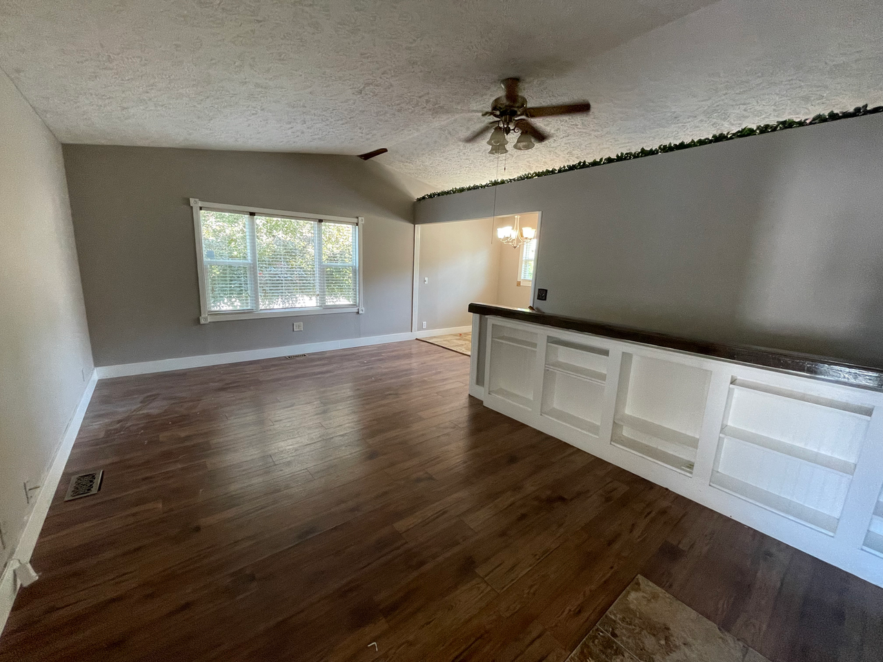 5716 S 136th St - Photo 2 of 14