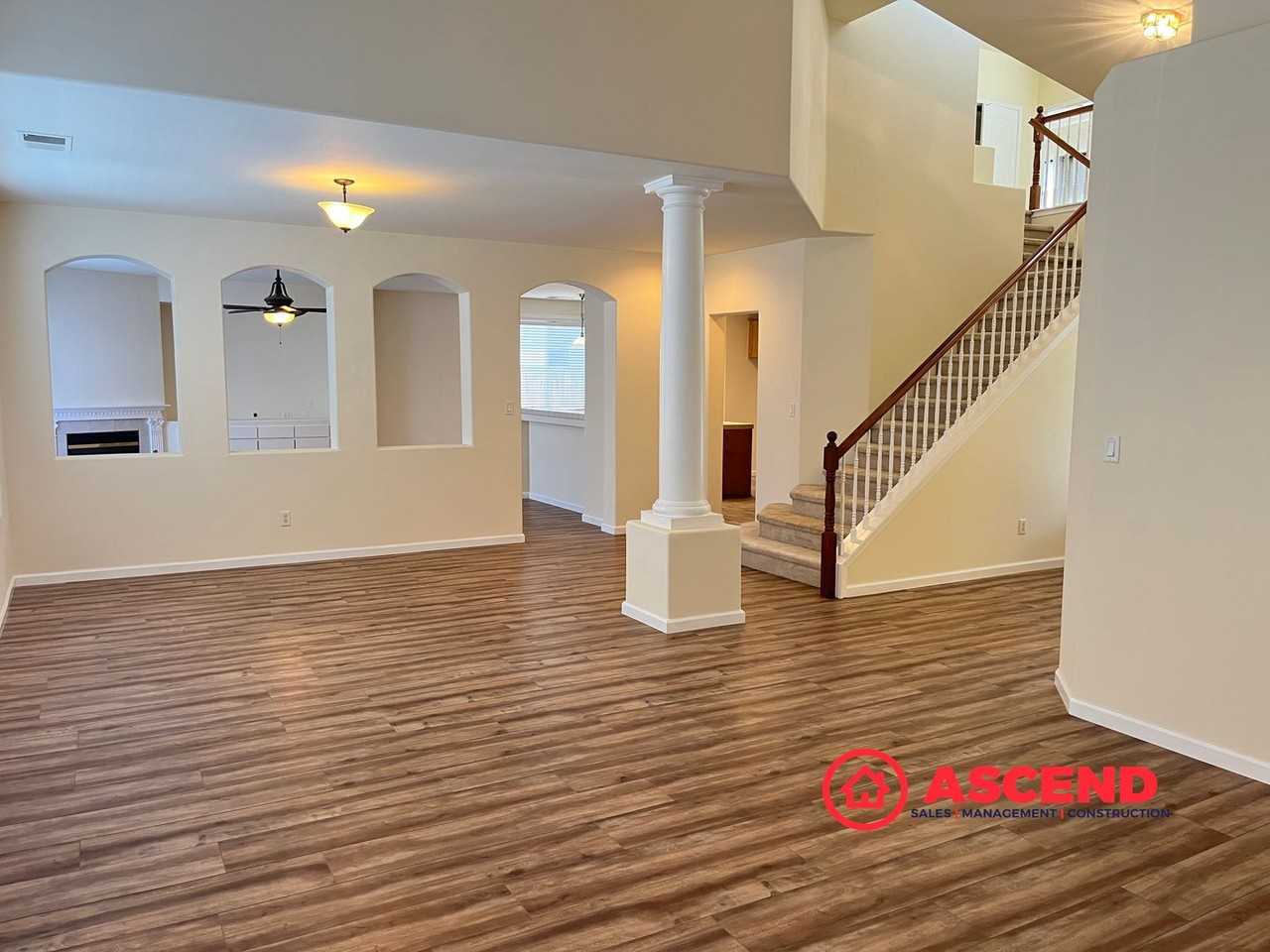 6806 Savannah Falls Dr - Photo 2 of 10