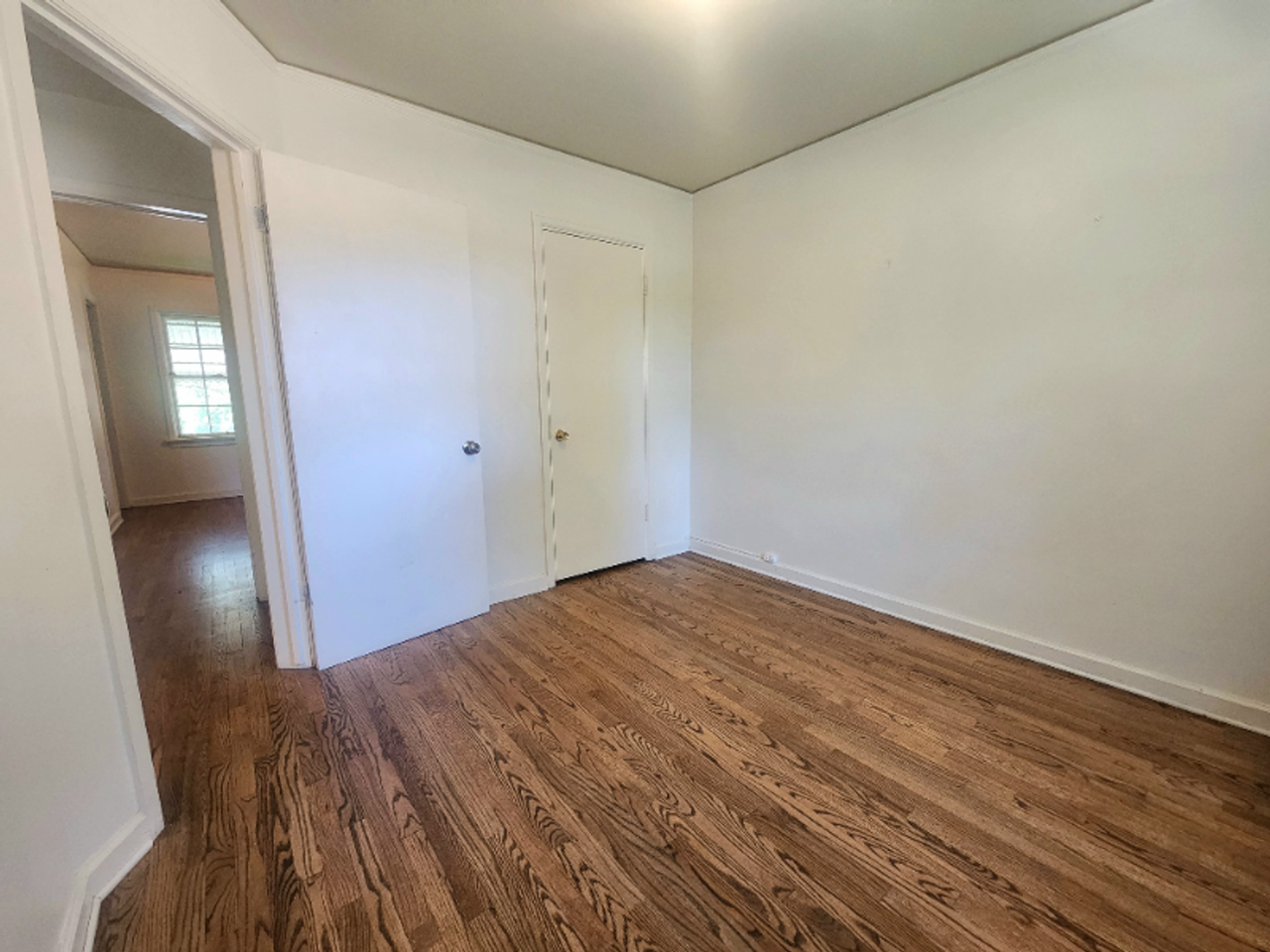 2038 N Grand Ave - Photo 6 of 10