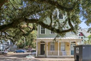 featured image of 1312 Lincoln St