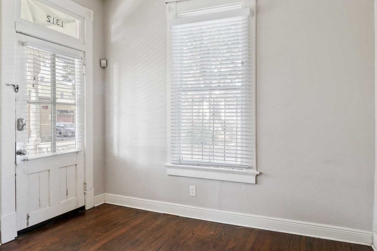 1312 Lincoln St - Photo 5 of 25