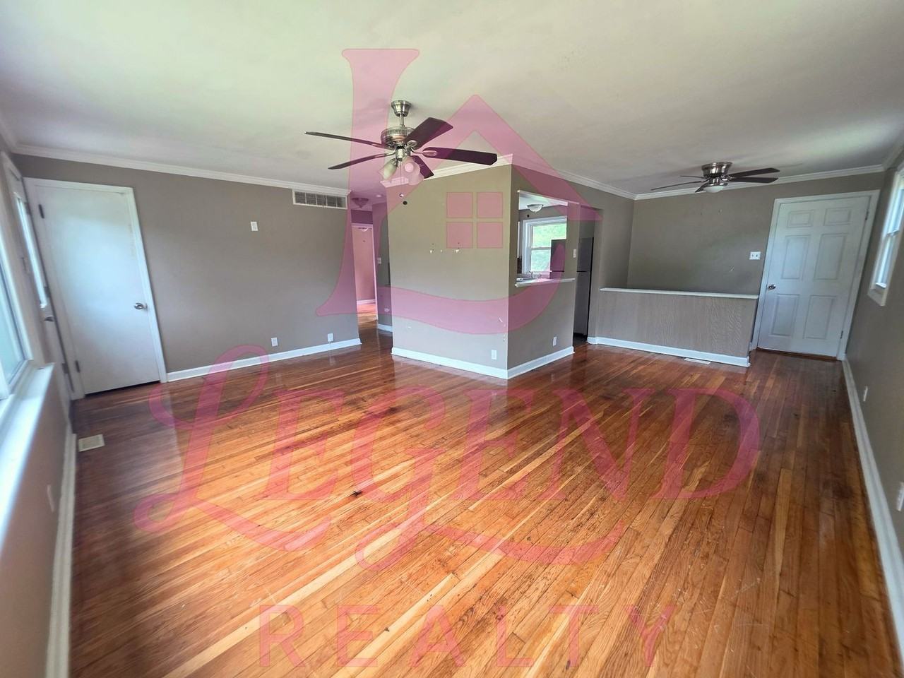 624 Science Hill Dr - Photo 3 of 5
