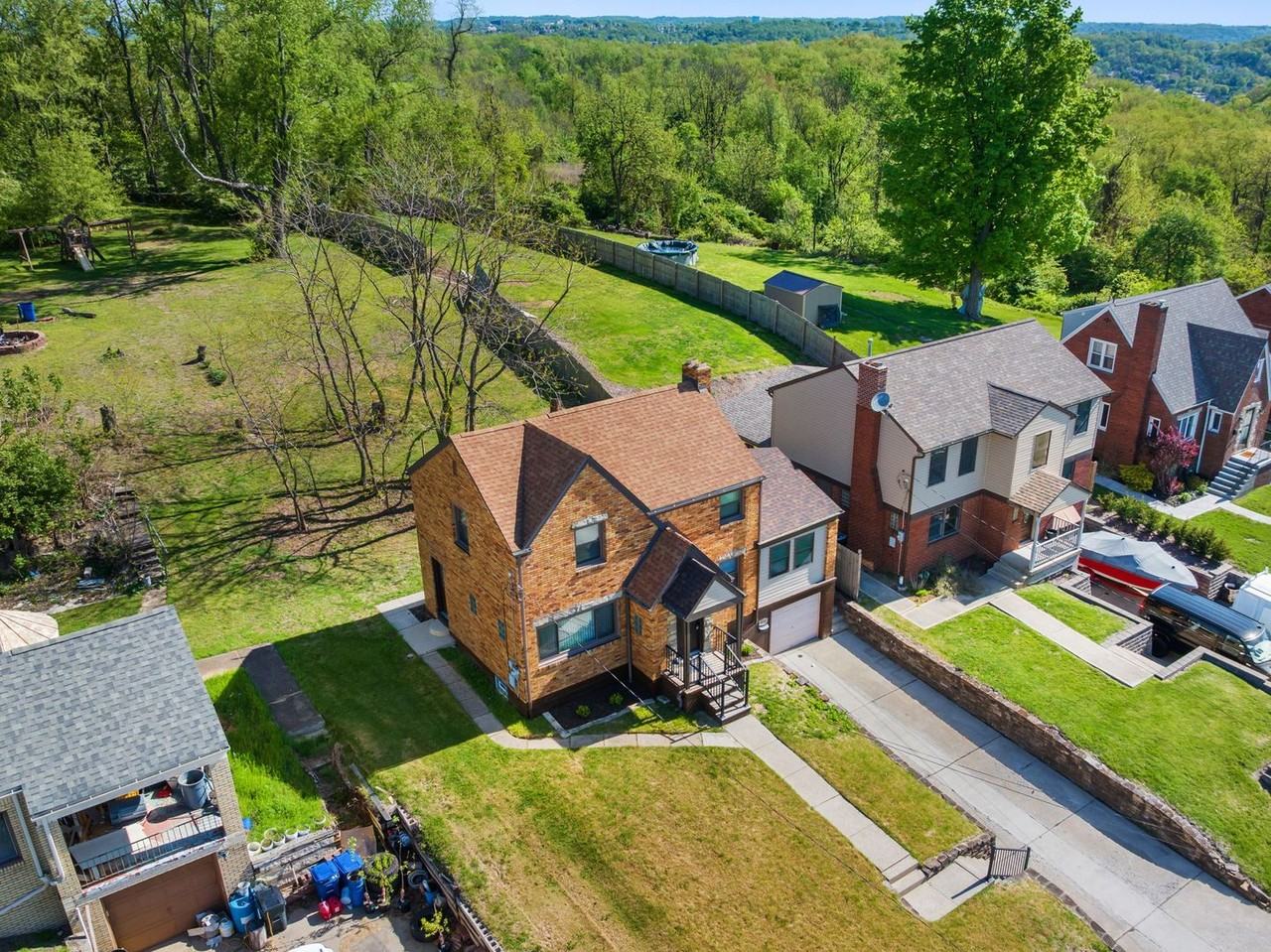 973 Agnew Rd - Photo 2 of 39