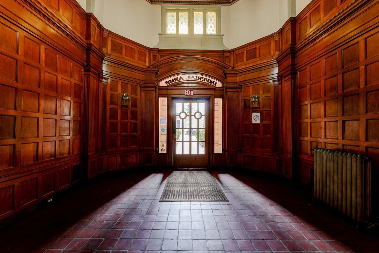 Imperial Arms Apartments - Photo 5 of 48