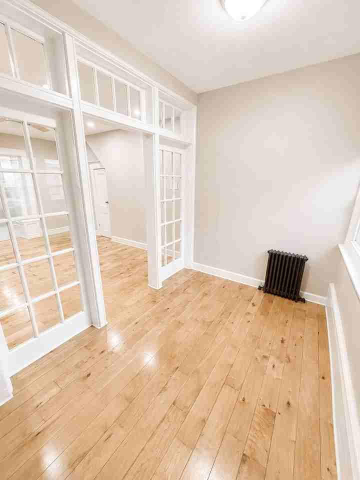 3232 N Dover St - Photo 5 of 15