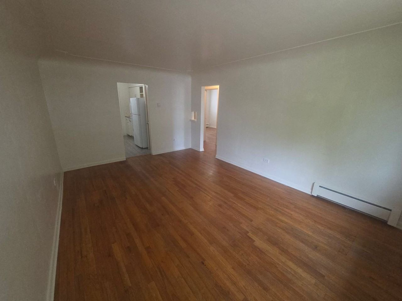 868 Forest St - Photo 3 of 13