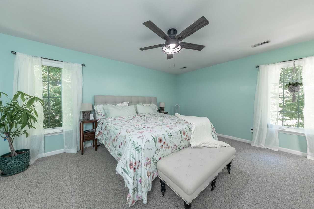 120 Timberwood Dr - Photo 7 of 13