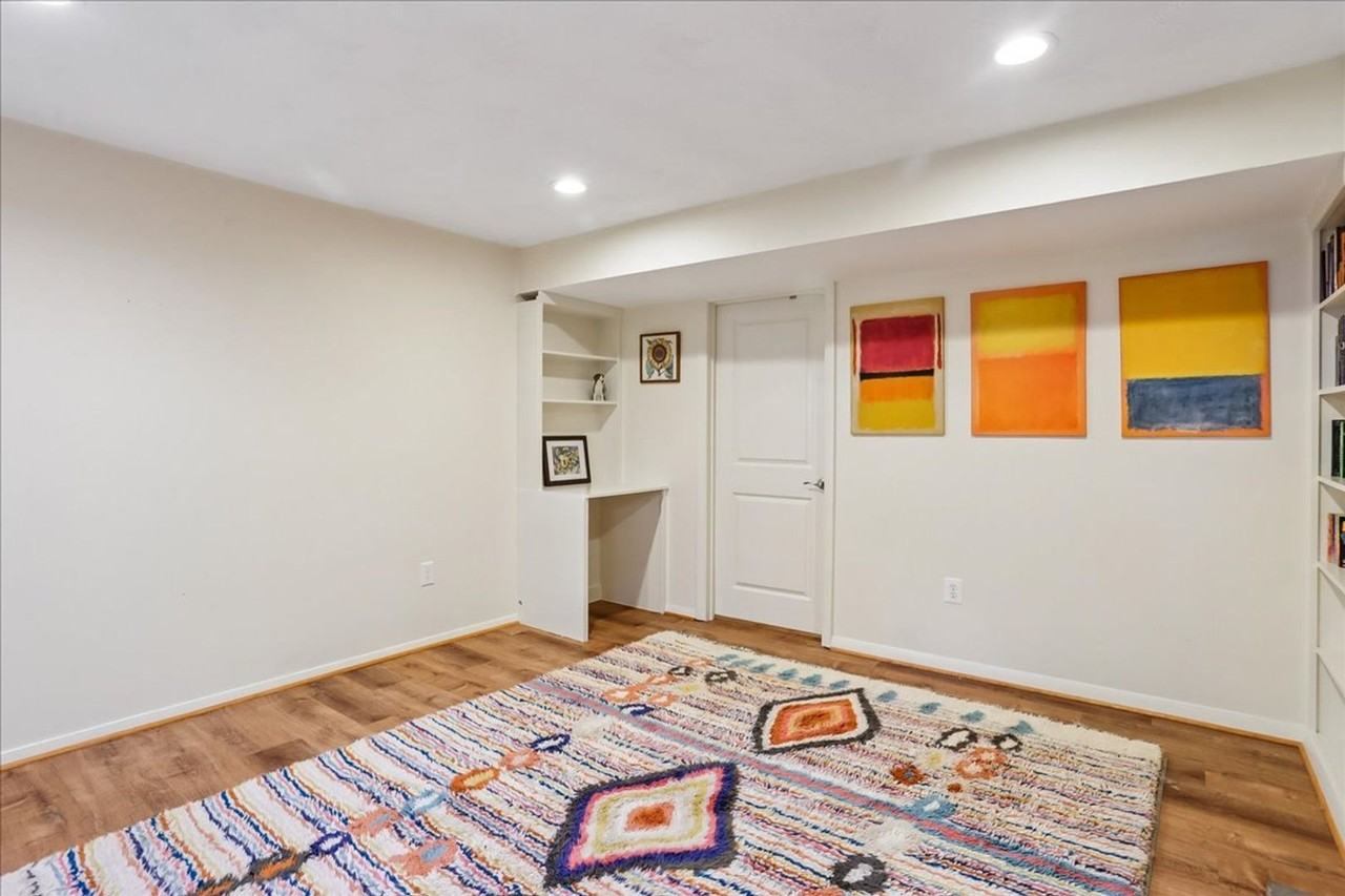 200 Belton Rd - Photo 6 of 40