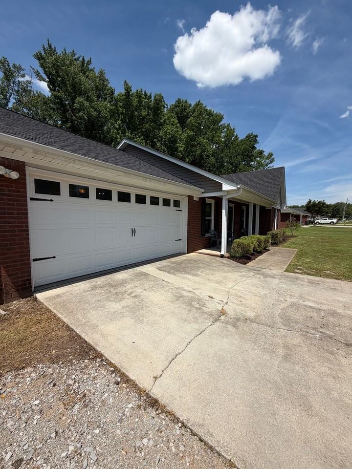 141 Katina Rd - Photo 2 of 45