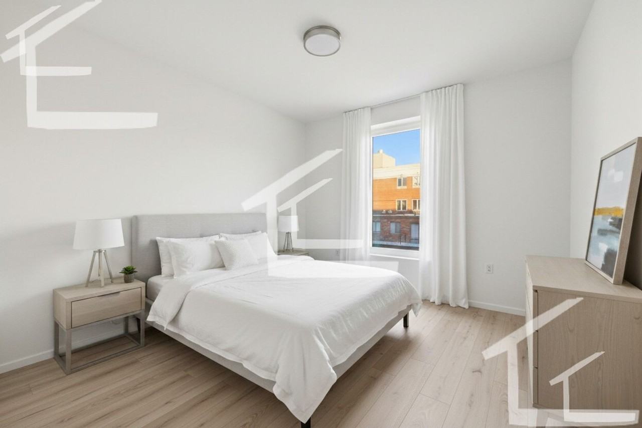 1031 Harry Agganis Way - Photo 7 of 8