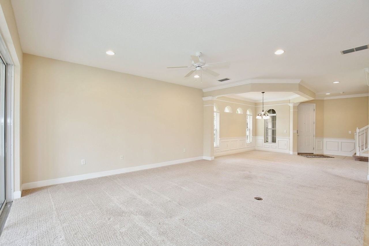 8816 Della Scala Cir - Photo 5 of 38