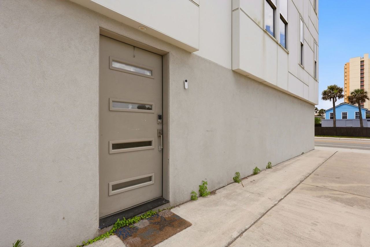 115 1st St S - Photo 2 of 41