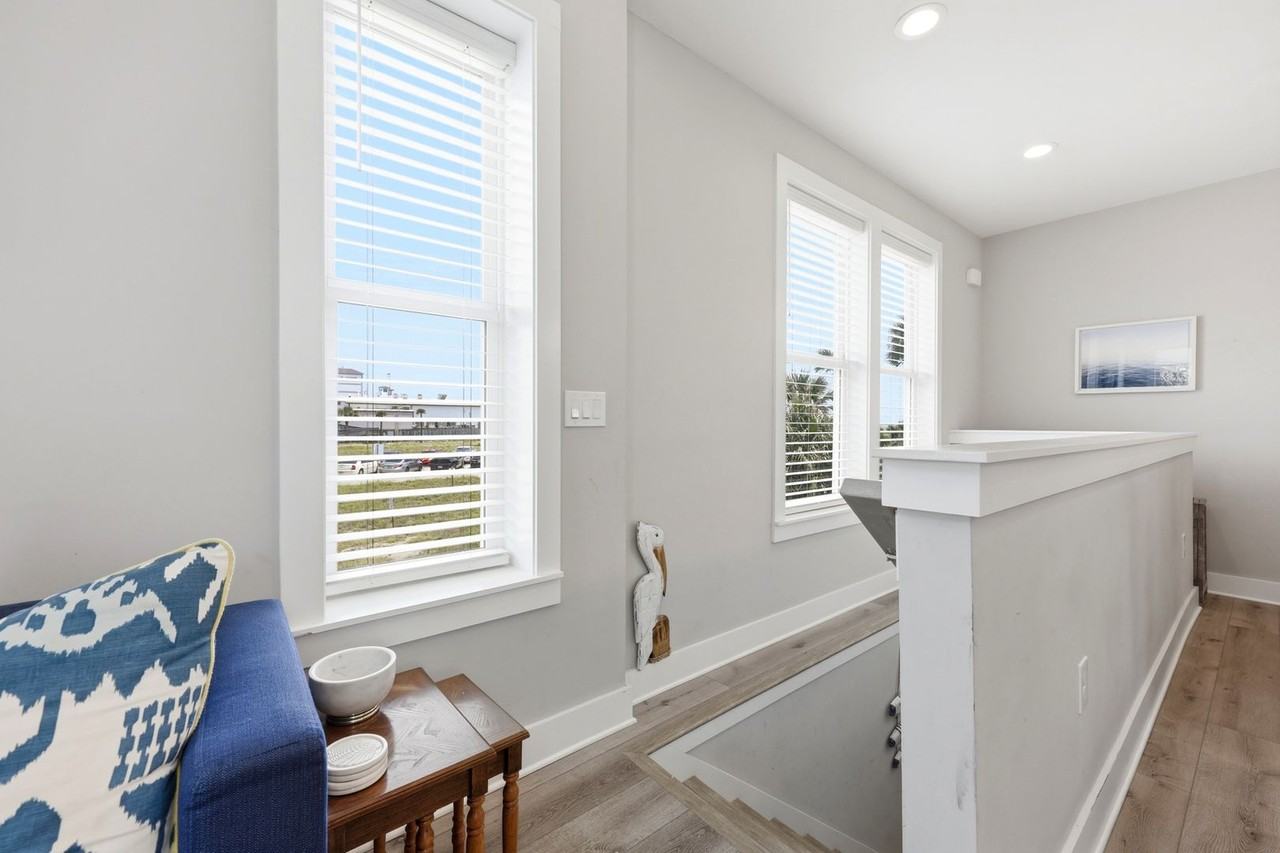 115 1st St S - Photo 3 of 41