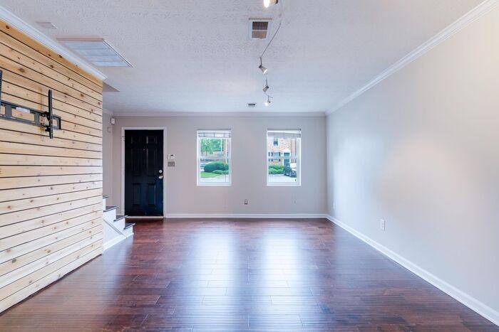255 Winding River Dr #J - Photo 5 of 29