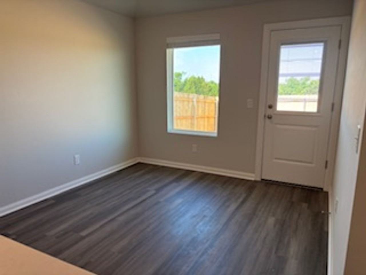 19501 Conway Dr - Photo 6 of 18
