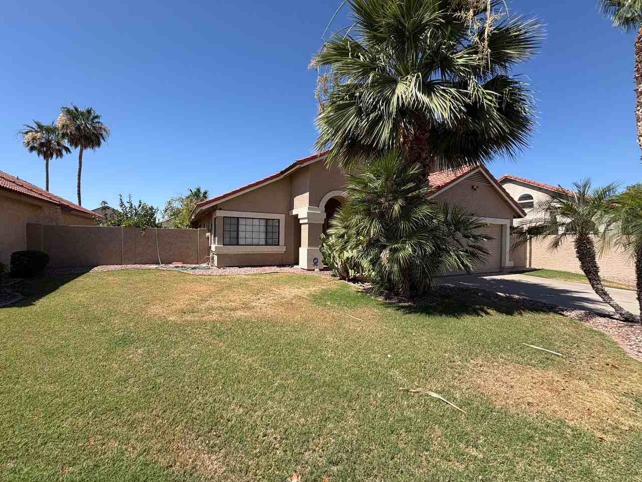 7035 W Morrow Dr - Photo 2 of 28