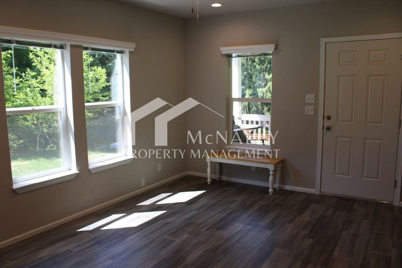 11911 119th Street Ct Nw - Photo 2 of 15