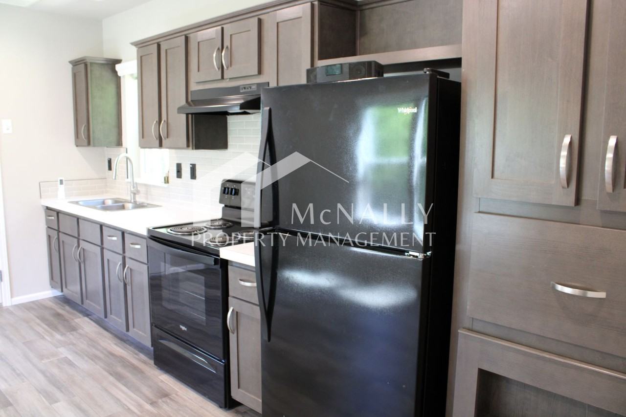 11911 119th Street Ct Nw - Photo 4 of 15