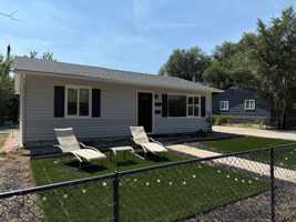 featured image of 1137 Pando Ave