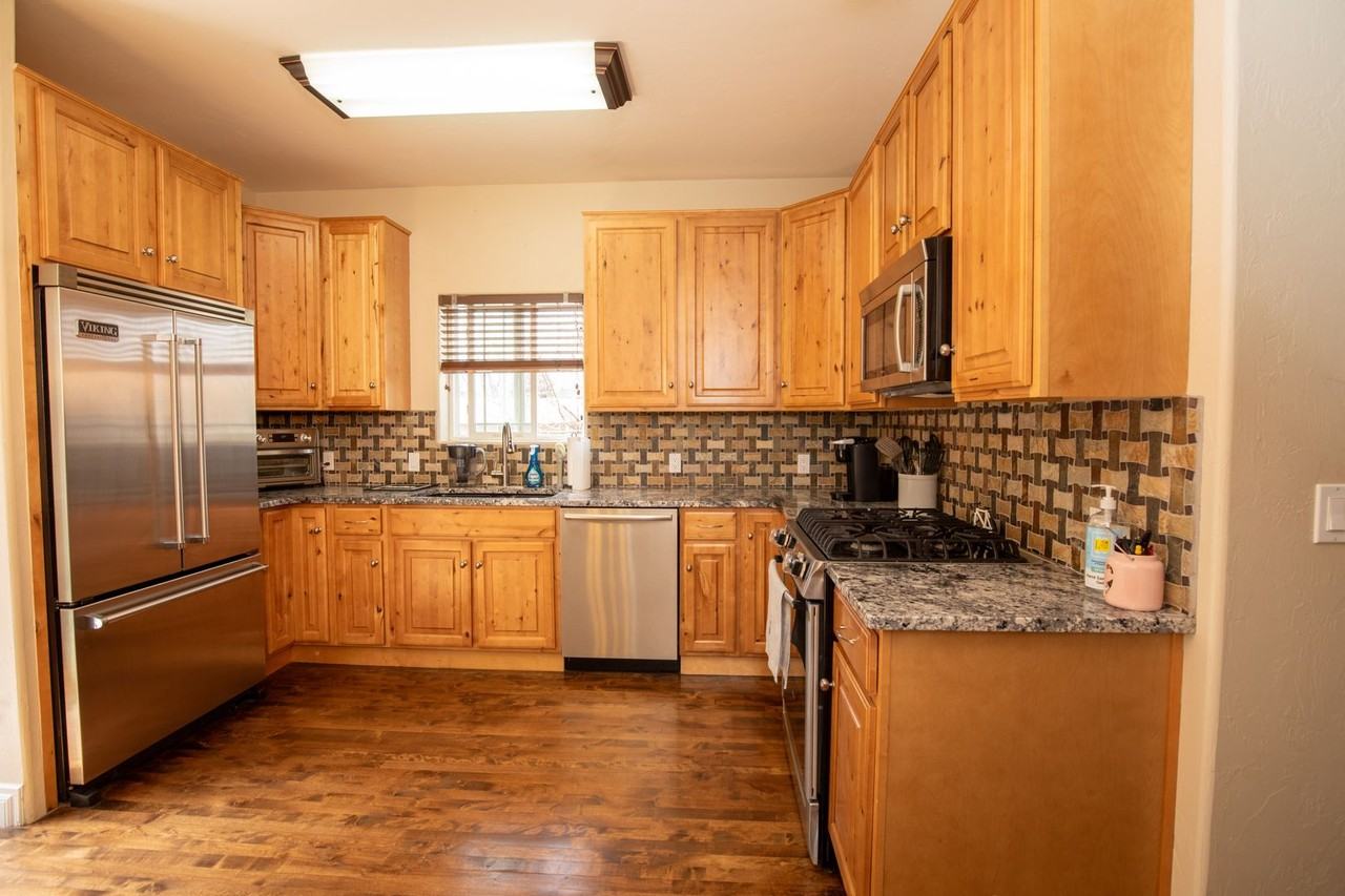 1510 York Rd #103 - Photo 4 of 26