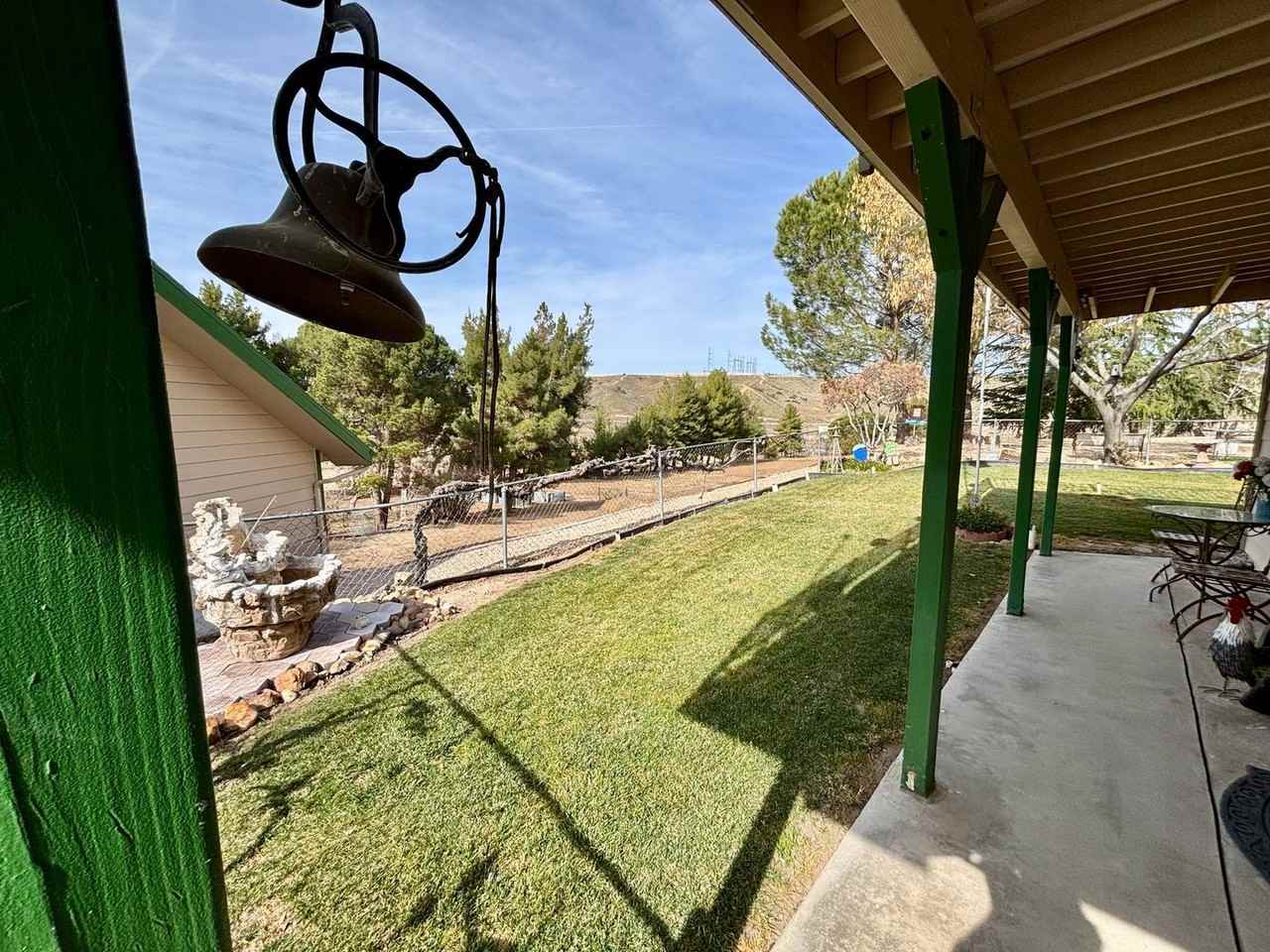 13633 Summit Valley Rd - Photo 7 of 46