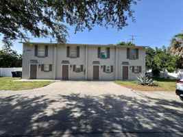 featured image of 409 57th Avenue Dr E
