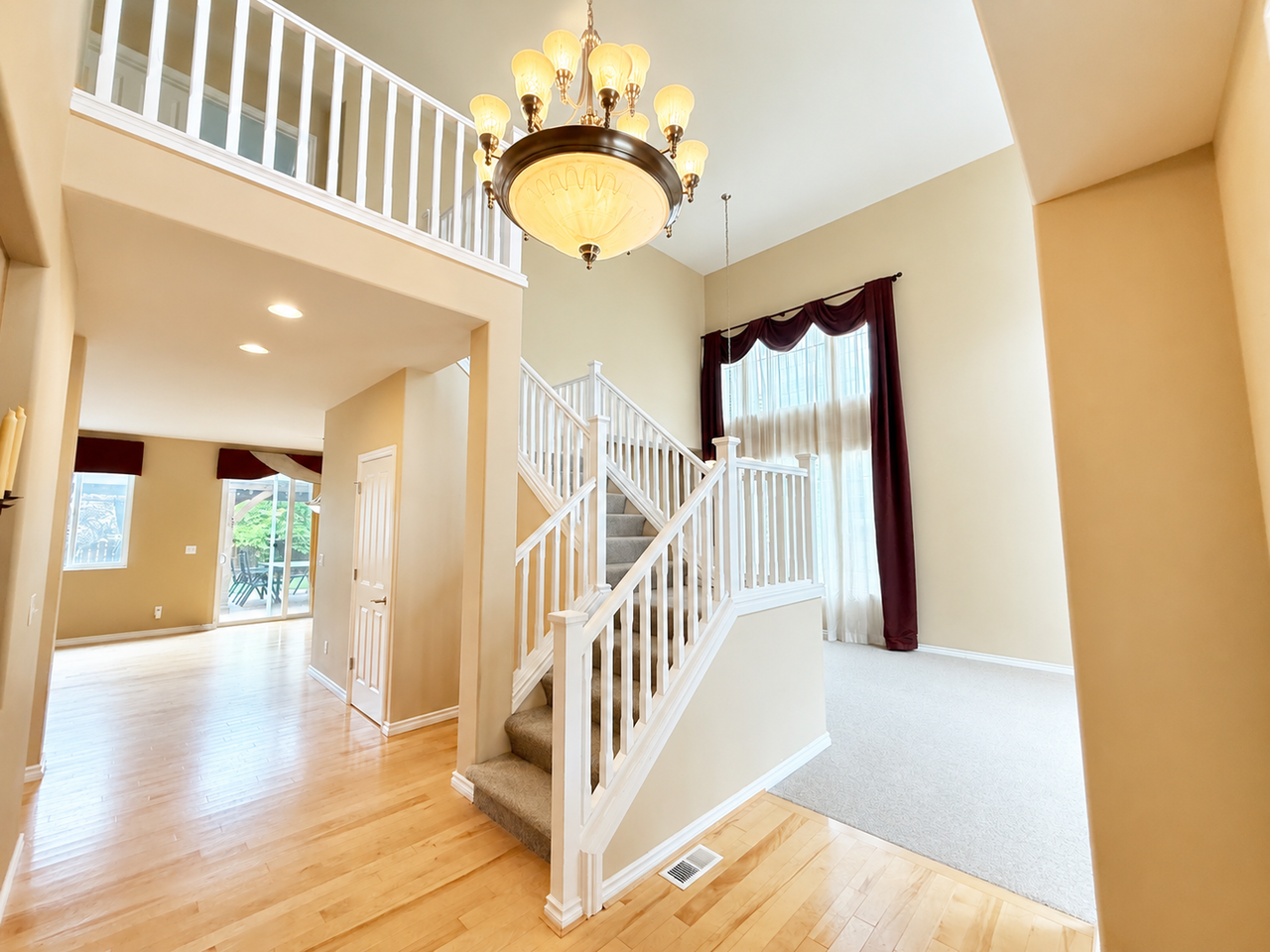 24524 Se 278th St - Photo 3 of 28
