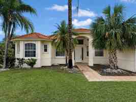 featured image of 4775 8th St Ne