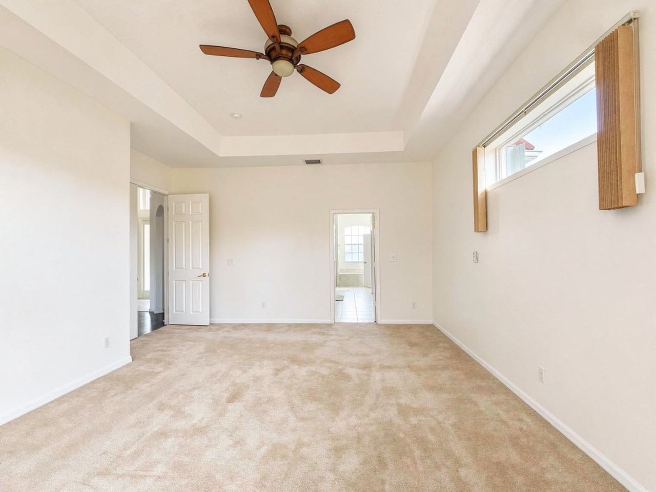 4775 8th St Ne - Photo 4 of 33